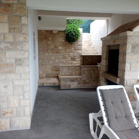 Вилла Contessa Robinson House Zrnovo Экстерьер фото