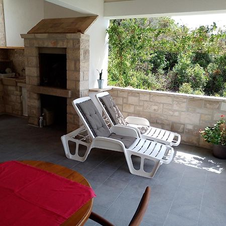 Вилла Contessa Robinson House Zrnovo Экстерьер фото