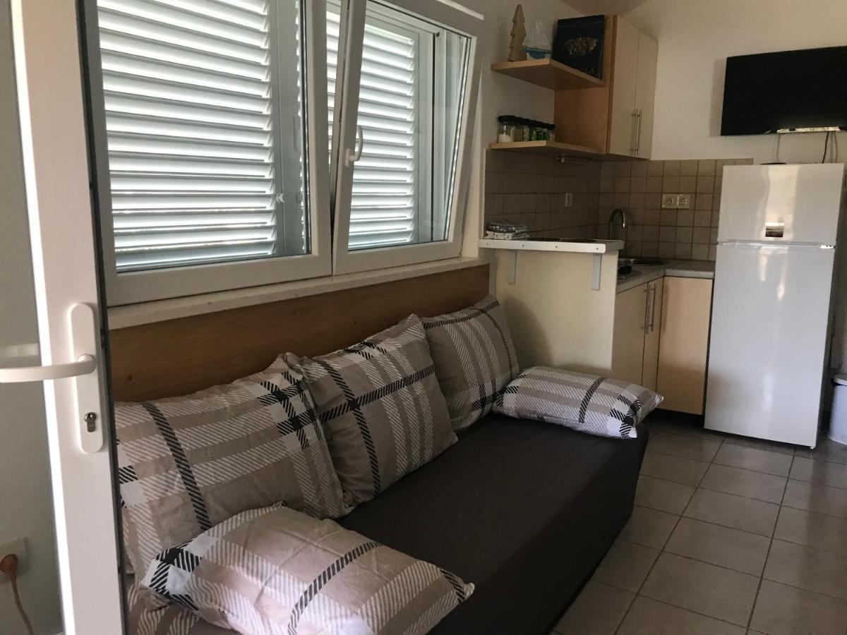 Вилла Contessa Robinson House Zrnovo Экстерьер фото