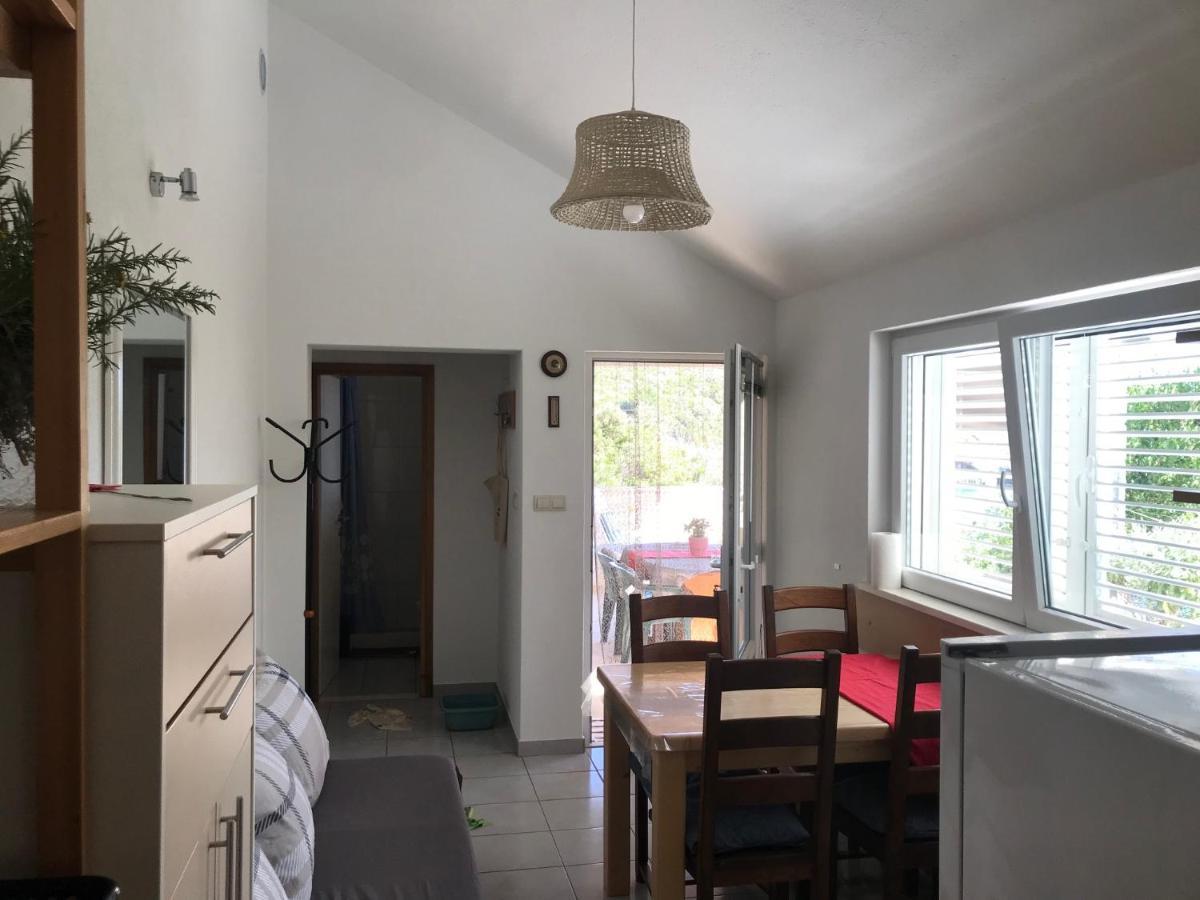 Вилла Contessa Robinson House Zrnovo Экстерьер фото